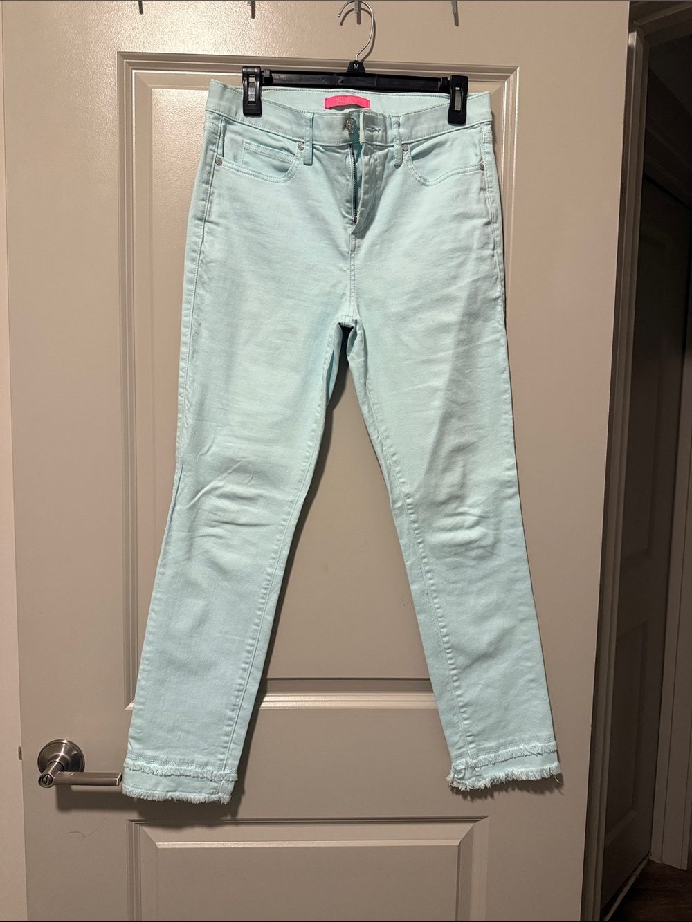 Lilly Pulitzer Pale Blue Cropped Ankle Jeans